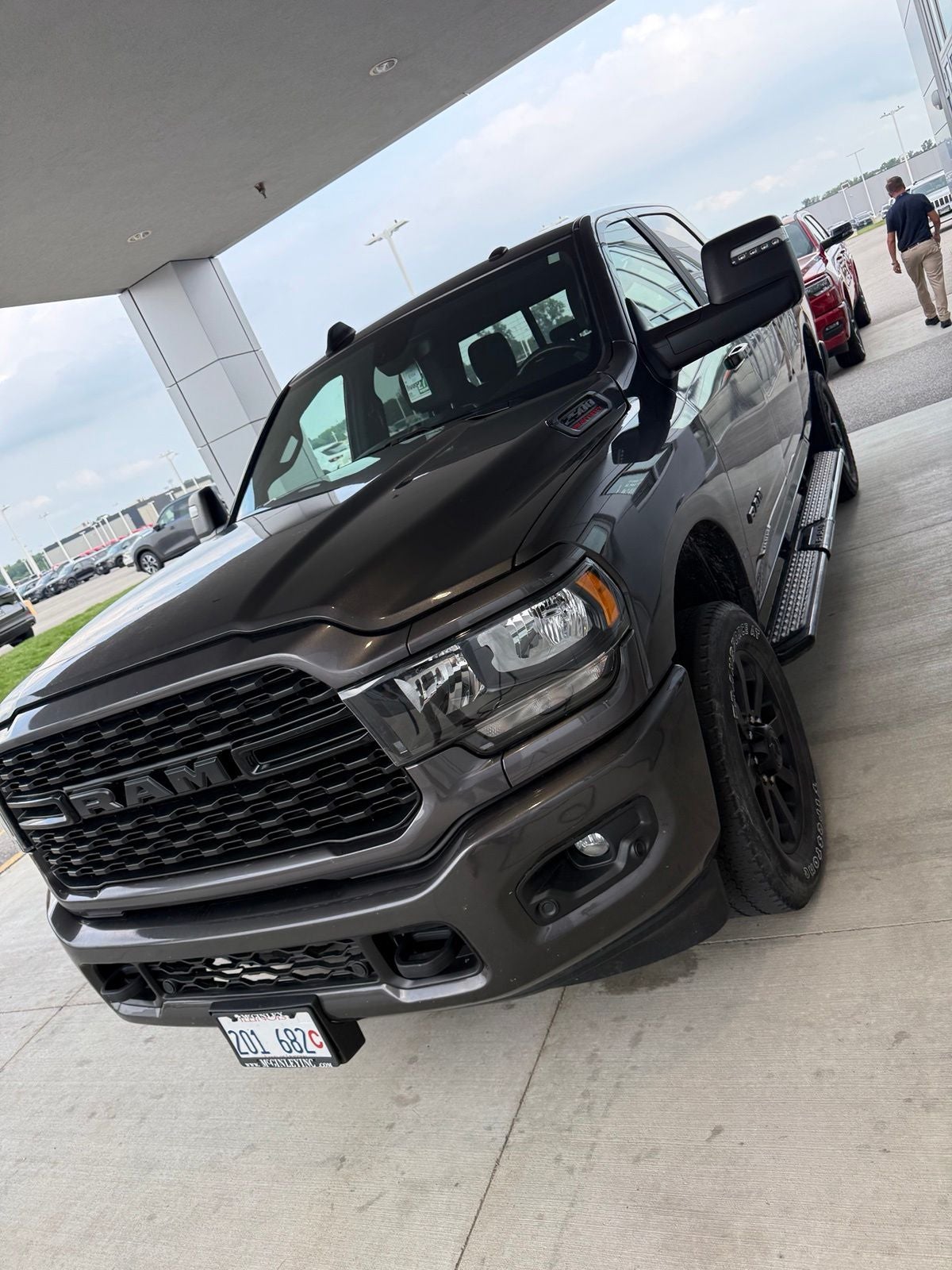 2024 RAM 2500 Big Horn Crew Cab 4x4 6'4' Box