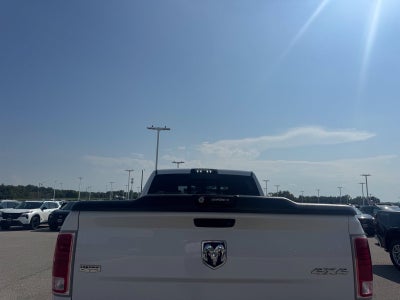 2017 RAM 2500 Laramie Crew Cab 4x4 6'4' Box