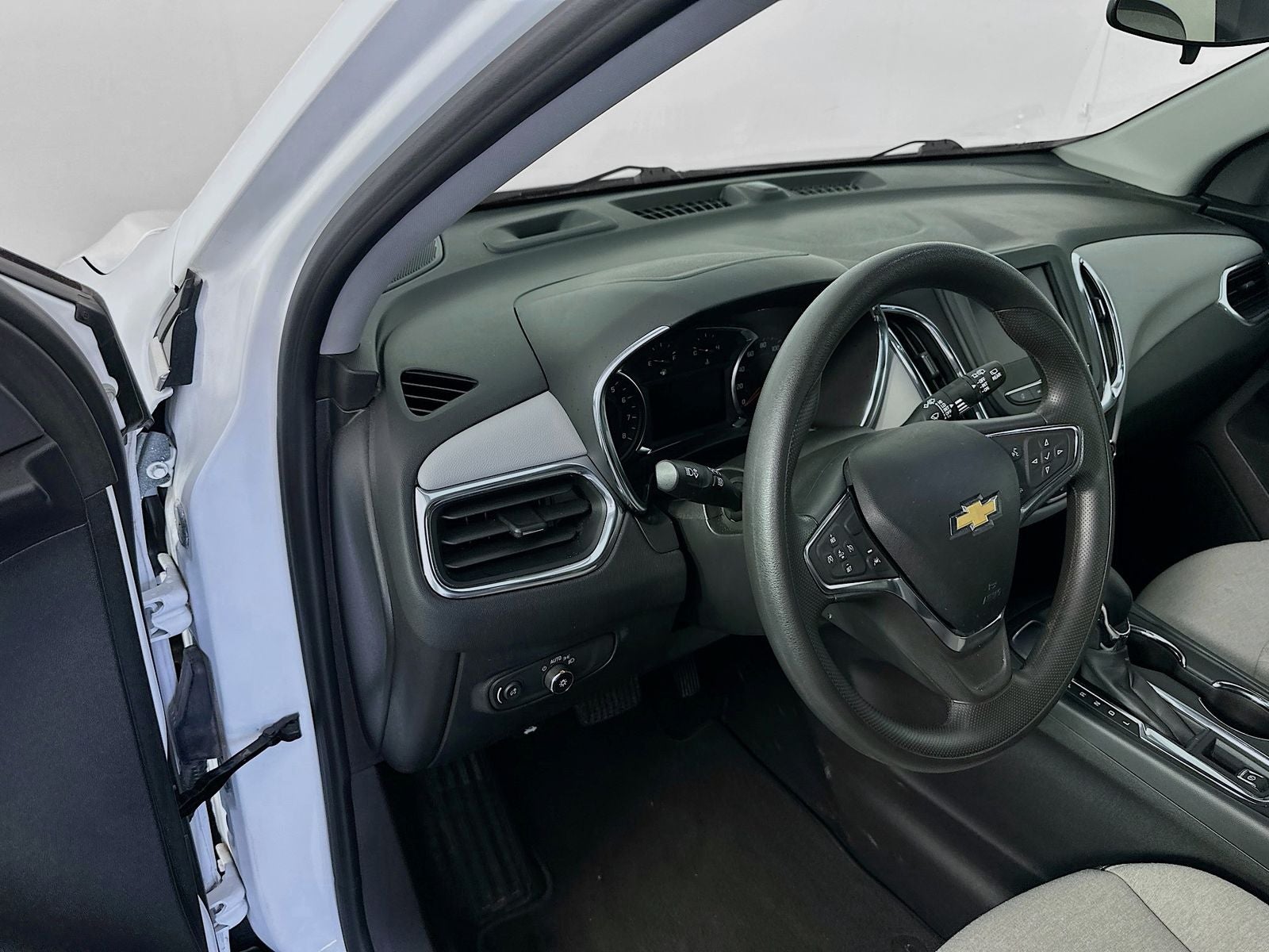 2023 Chevrolet Equinox FWD LT