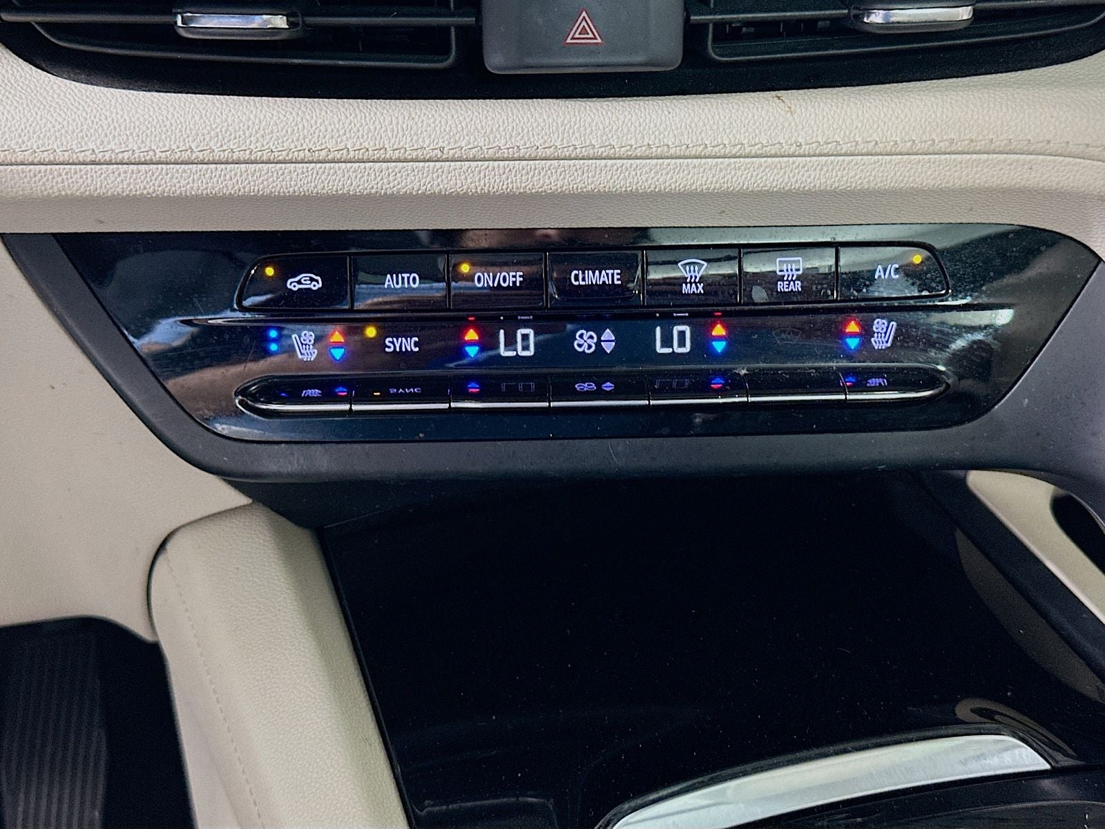 2022 Buick Envision FWD Avenir