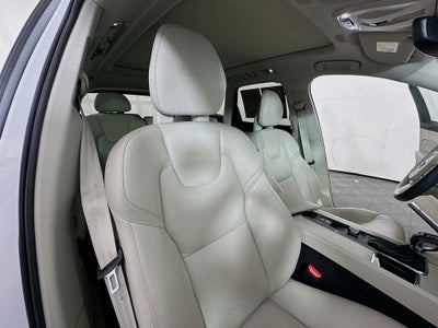 2018 Volvo XC60 T6 Momentum