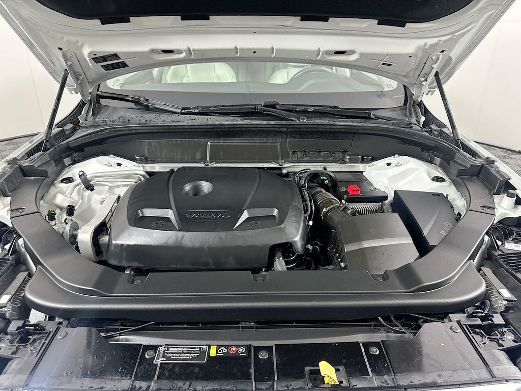 2018 Volvo XC60 T6 Momentum