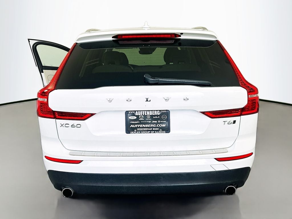 2018 Volvo XC60 T6 Momentum