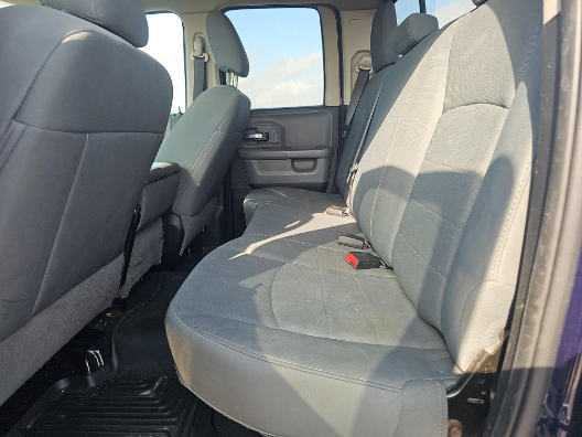 2017 RAM 1500 SLT