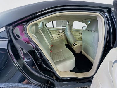 2018 Ford Taurus SE