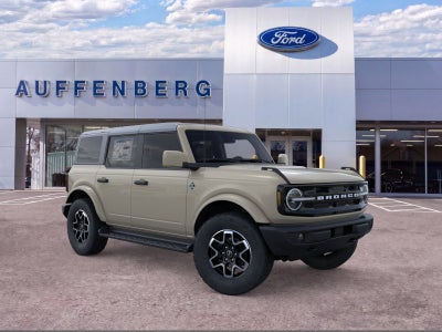 2026 Ford Bronco Outer Banks