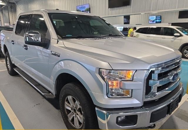 2015 Ford F-150 Base