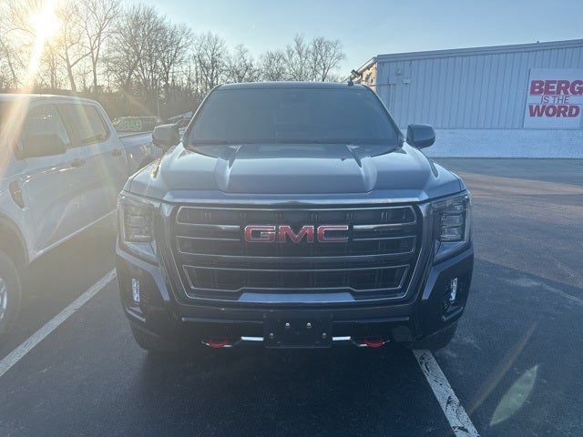 2023 GMC Yukon AT4