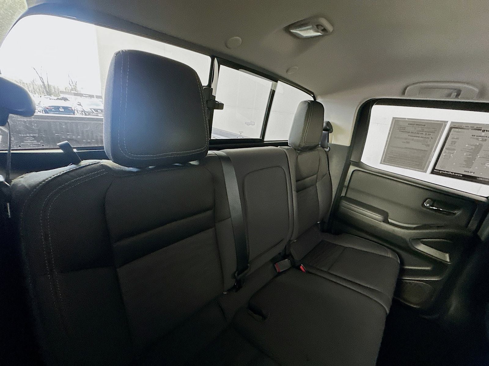 2023 Nissan Frontier SV