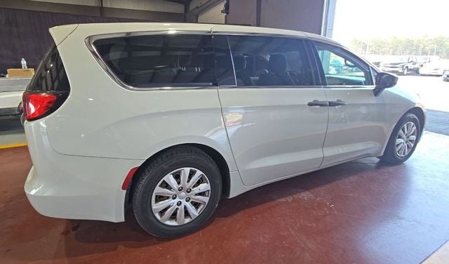 2019 Chrysler Pacifica L