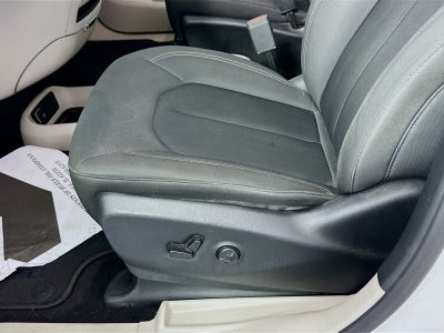 2018 Chrysler Pacifica LX