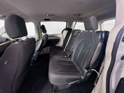 2018 Chrysler Pacifica LX