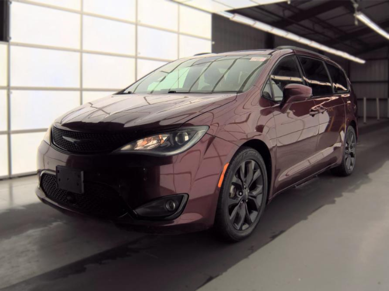 2019 Chrysler Pacifica Touring L Plus