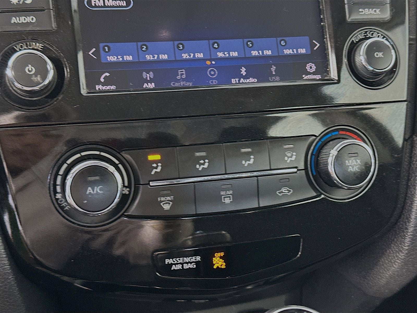 2020 Nissan Rogue S