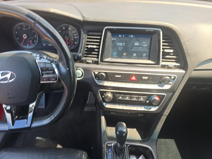 2018 Hyundai Sonata Sport