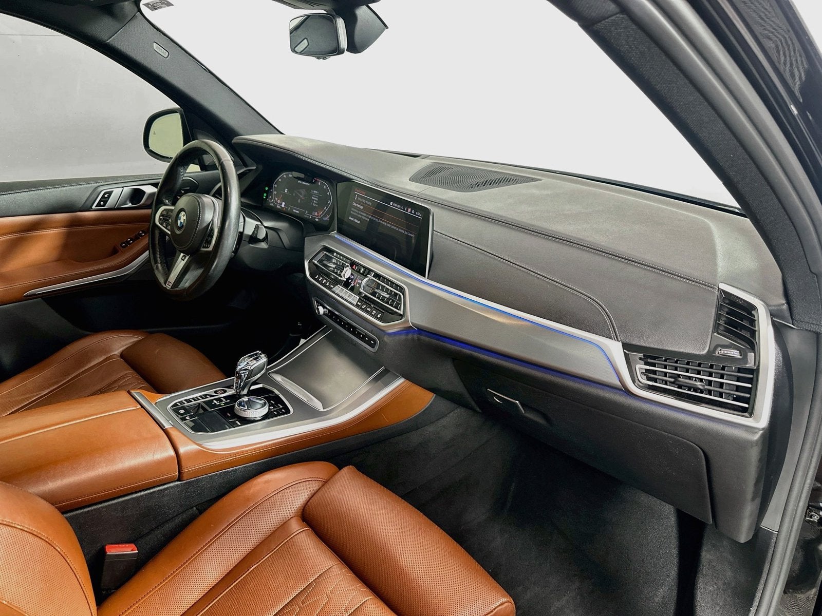 2021 BMW X5 M50i