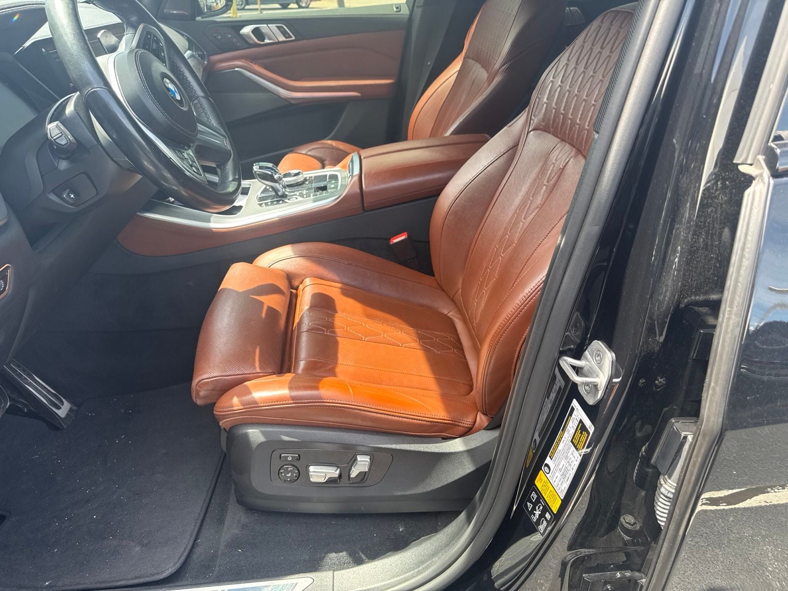 2021 BMW X5 M50i