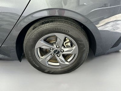 2023 Kia K5 LXS
