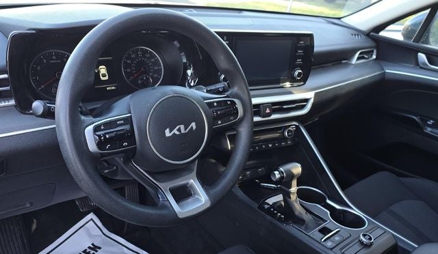 2023 Kia K5 LXS