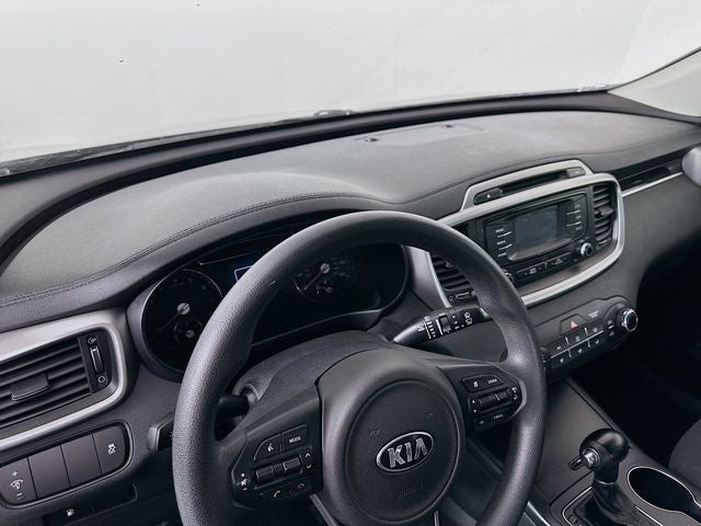 2018 Kia Sorento L