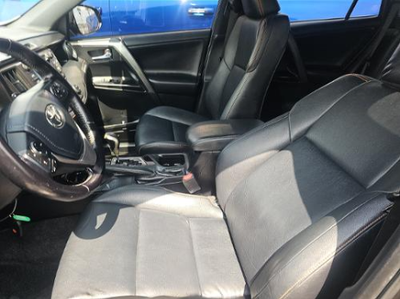 2016 Toyota RAV4 SE