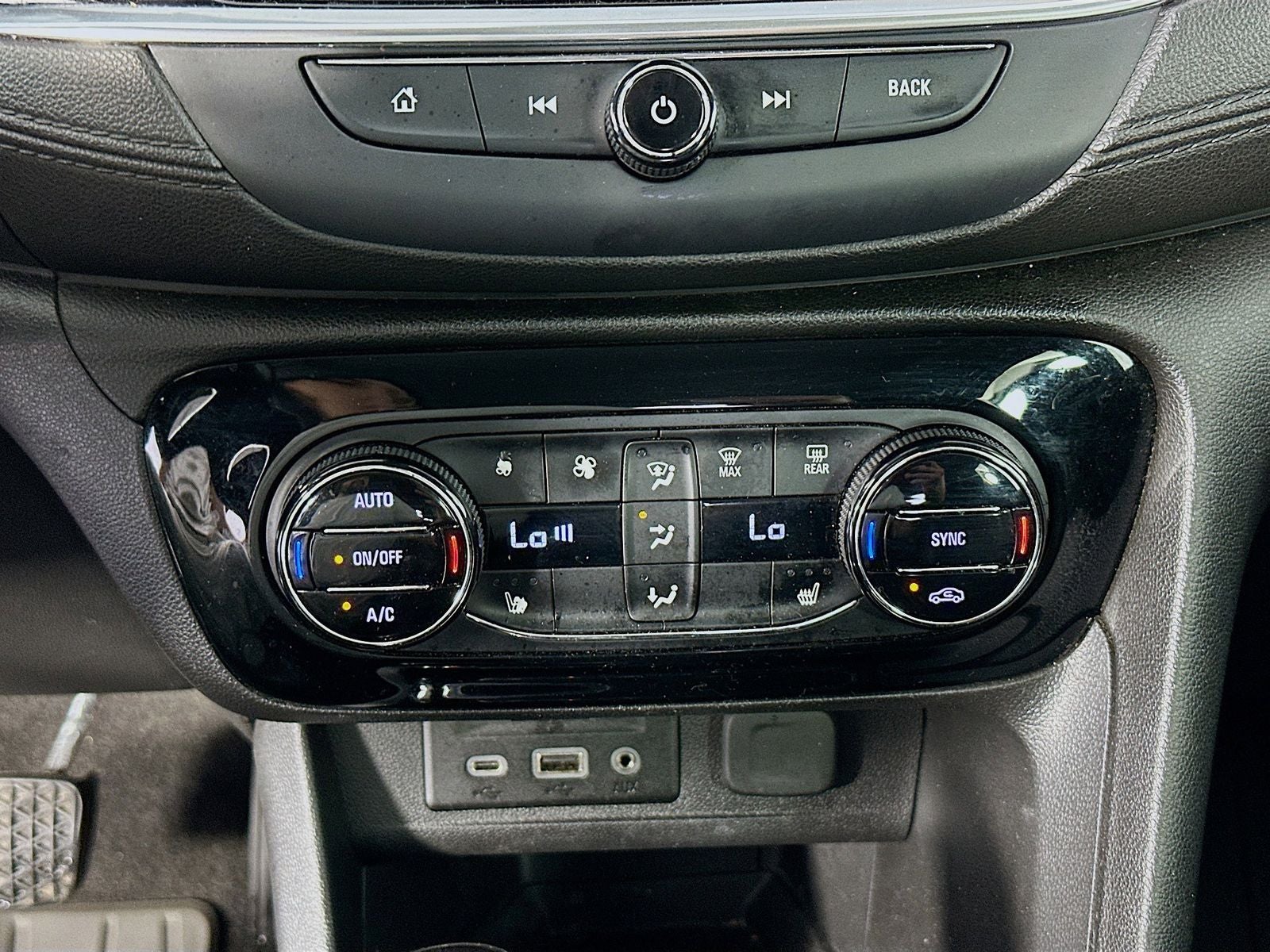 2020 Buick Encore GX Essence