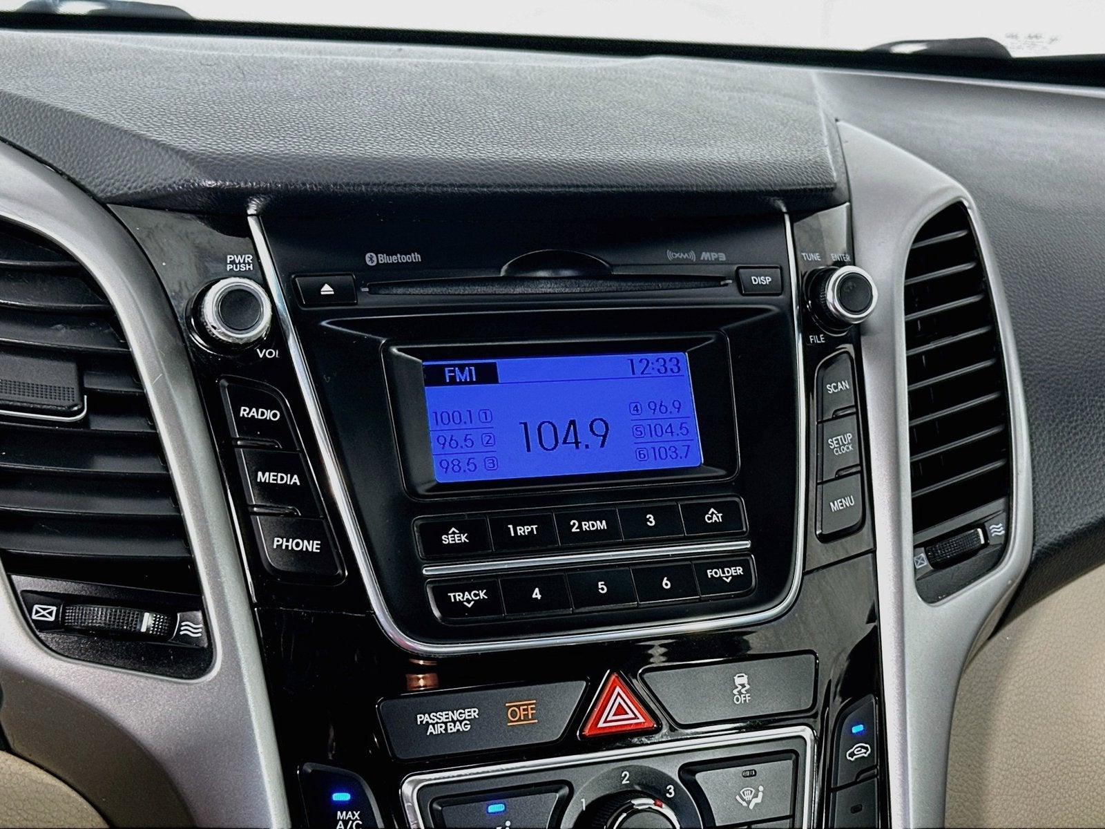 2016 Hyundai Elantra GT Base