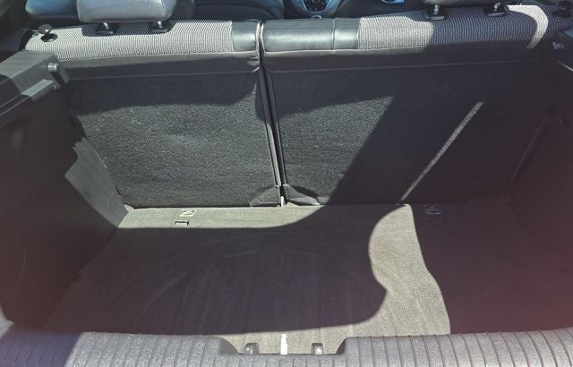 2016 Hyundai Veloster Base