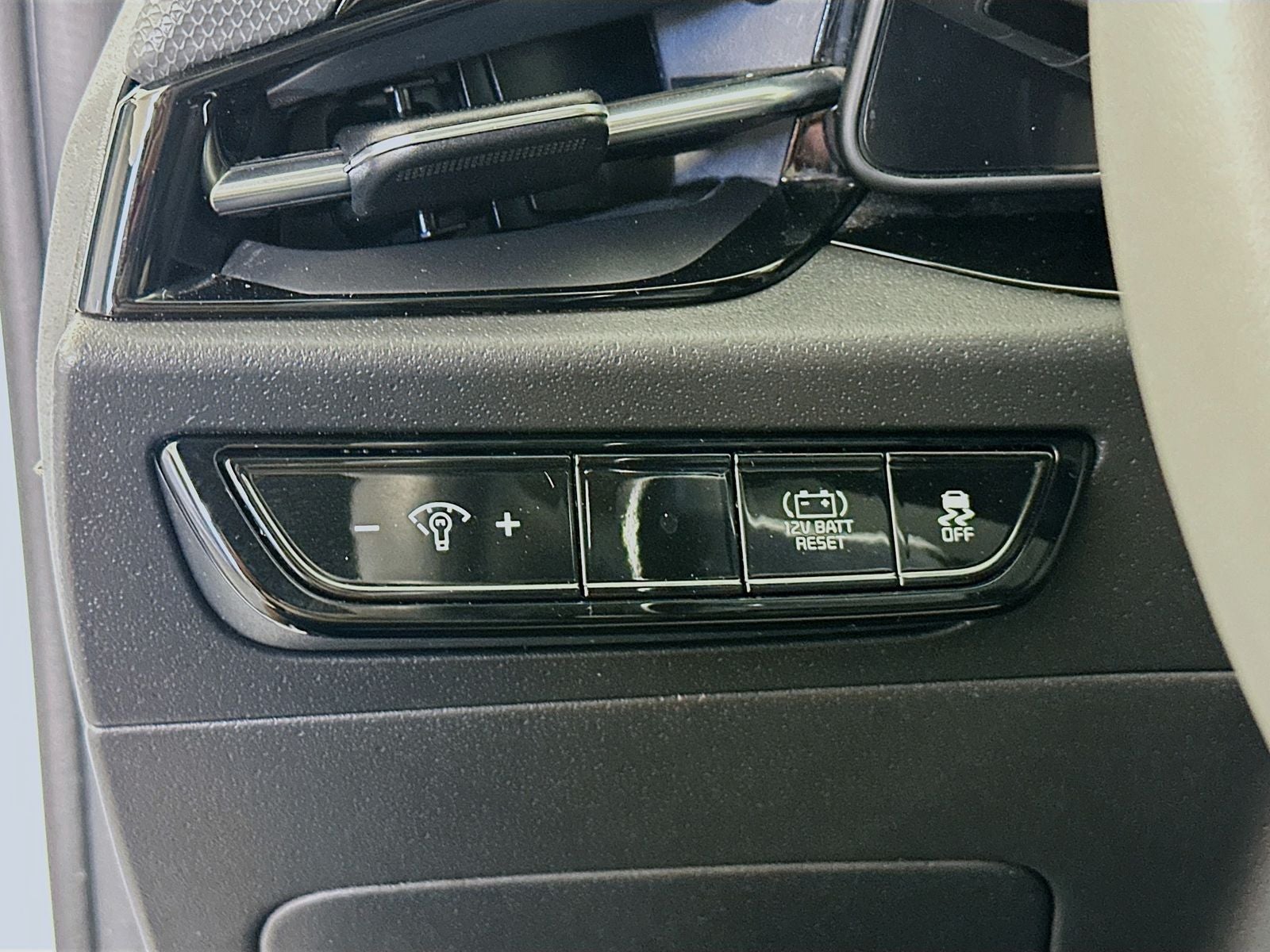 2023 Kia Niro EX