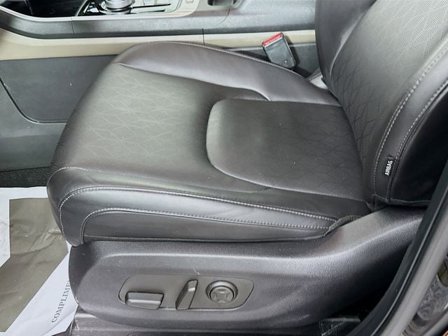 2025 Kia Carnival Hybrid EX