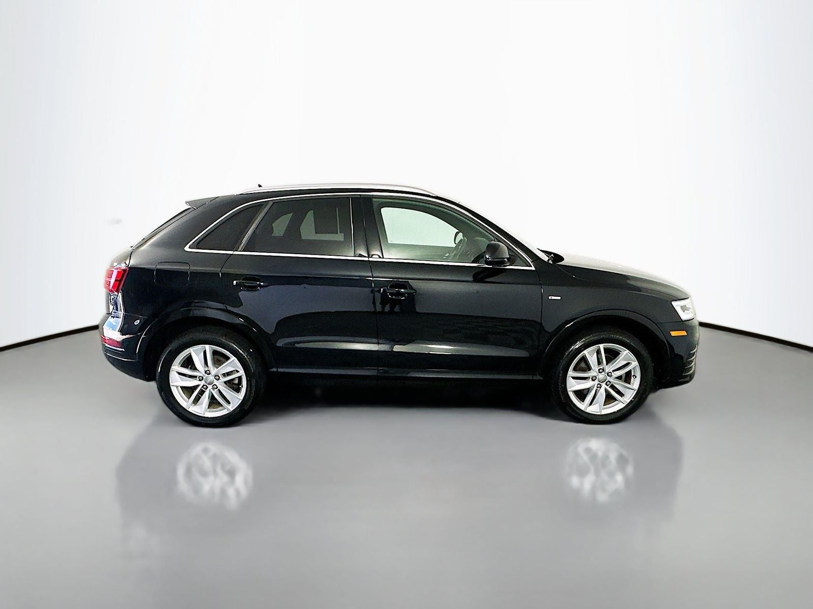 2018 Audi Q3 2.0T Premium Plus quattro