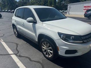 2014 Volkswagen Tiguan SE