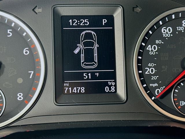 2017 Volkswagen Tiguan Limited 2.0T 4Motion