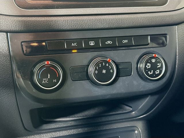 2017 Volkswagen Tiguan Limited 2.0T 4Motion