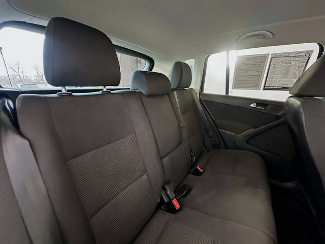 2017 Volkswagen Tiguan Limited 2.0T 4Motion