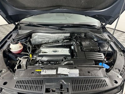 2017 Volkswagen Tiguan Limited 2.0T 4Motion
