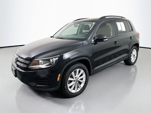 2017 Volkswagen Tiguan Limited 2.0T 4Motion