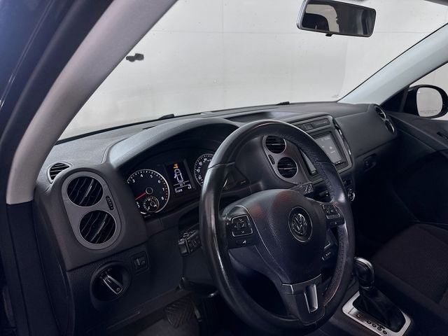 2017 Volkswagen Tiguan Limited 2.0T 4Motion
