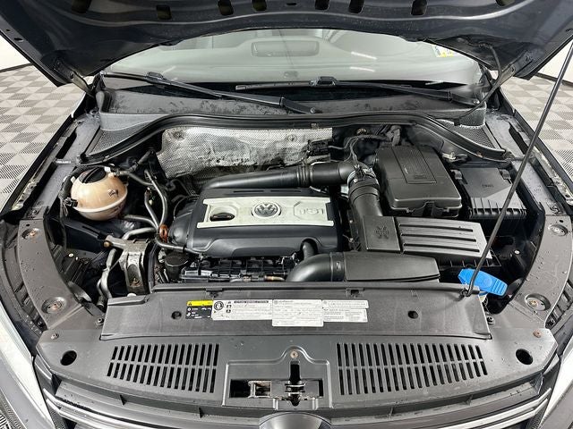 2013 Volkswagen Tiguan SE 4Motion