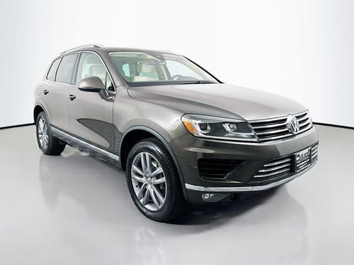 2016 Volkswagen Touareg VR6 FSI Lux