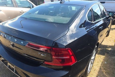 2017 Volvo S90 T6 Momentum