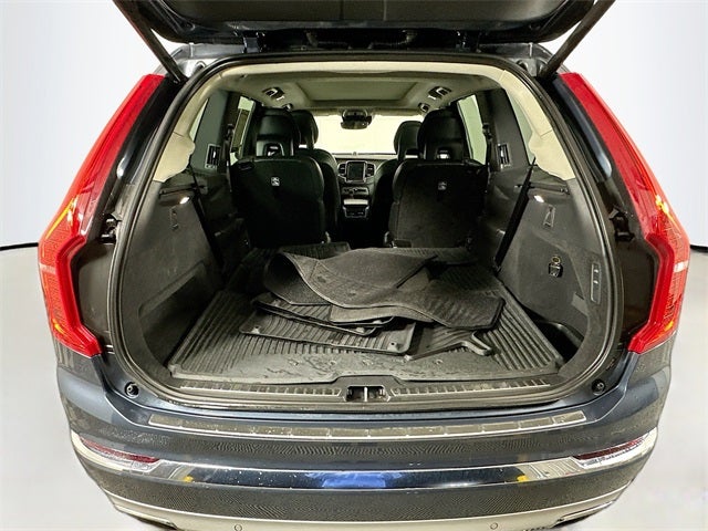 2021 Volvo XC90 T6 Inscription