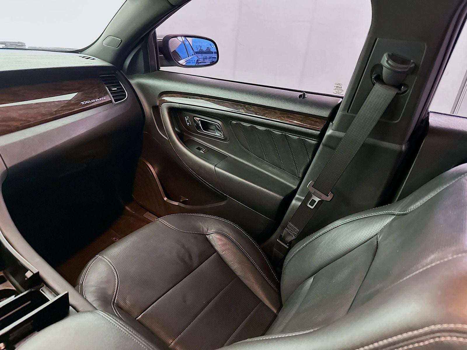 2018 Ford Taurus Limited