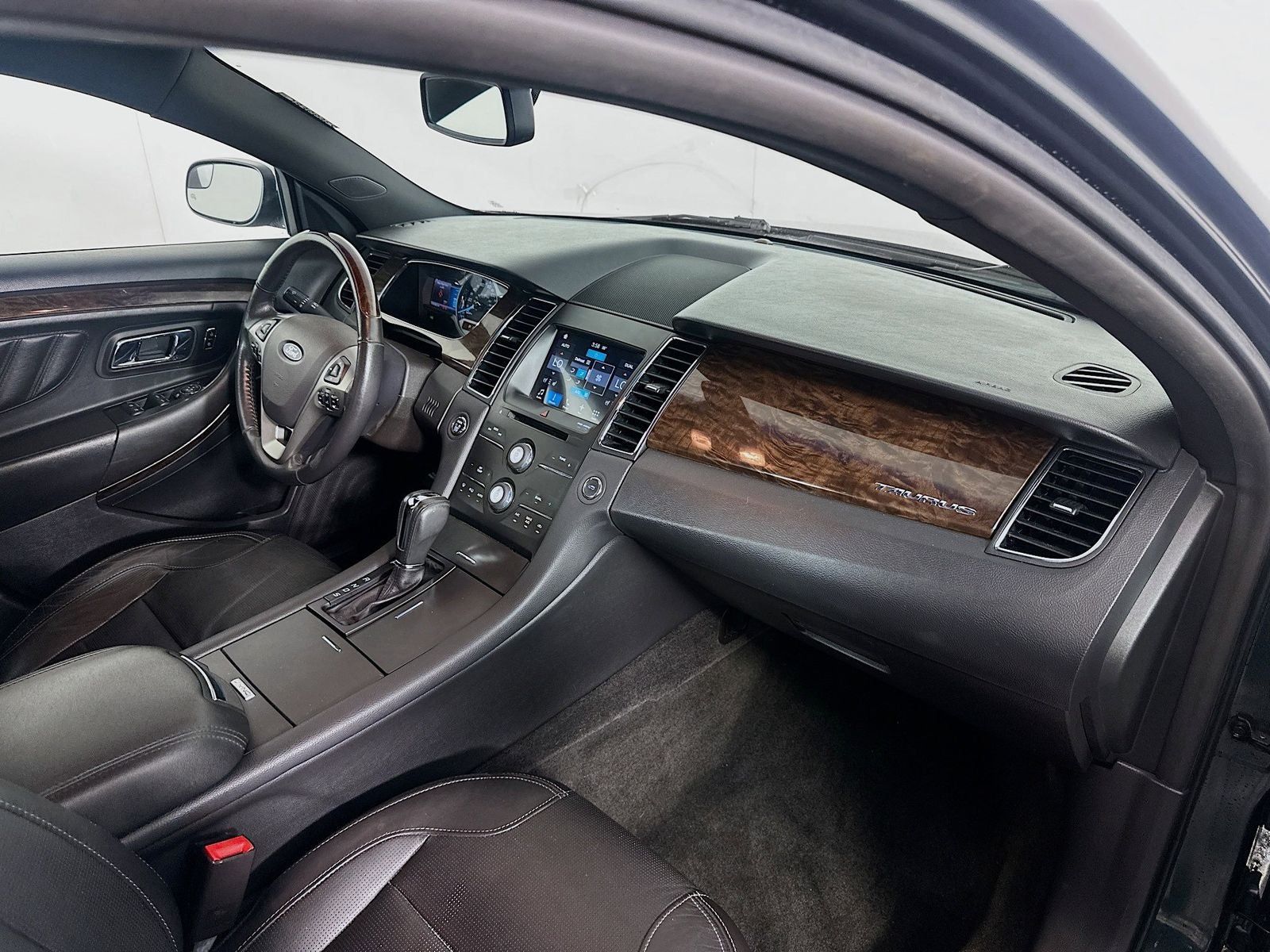 2016 Ford Taurus Limited