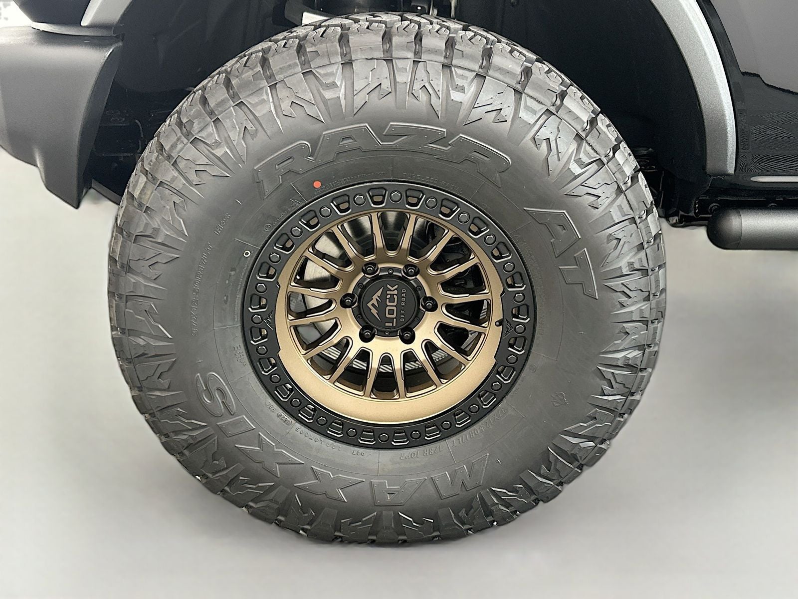 2026 Ford Bronco Base