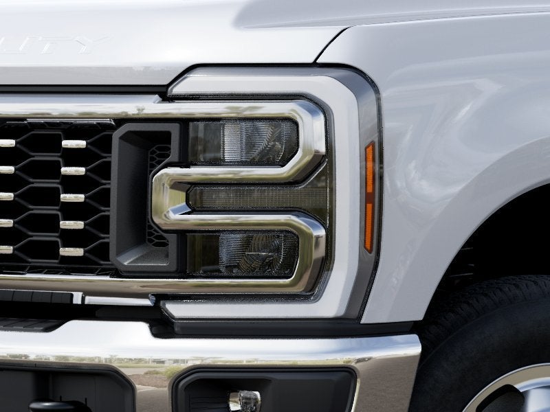 2027 Ford F-350SD XLT DRW