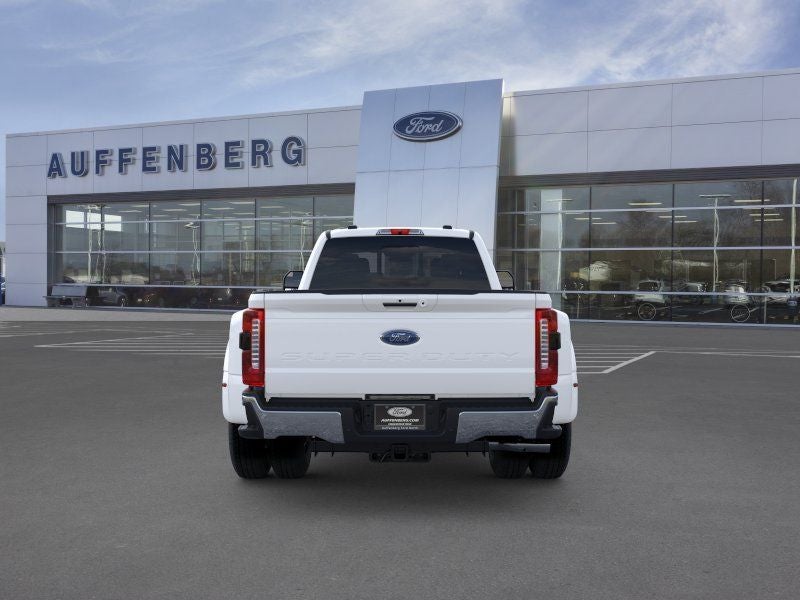 2026 Ford F-350SD Lariat DRW