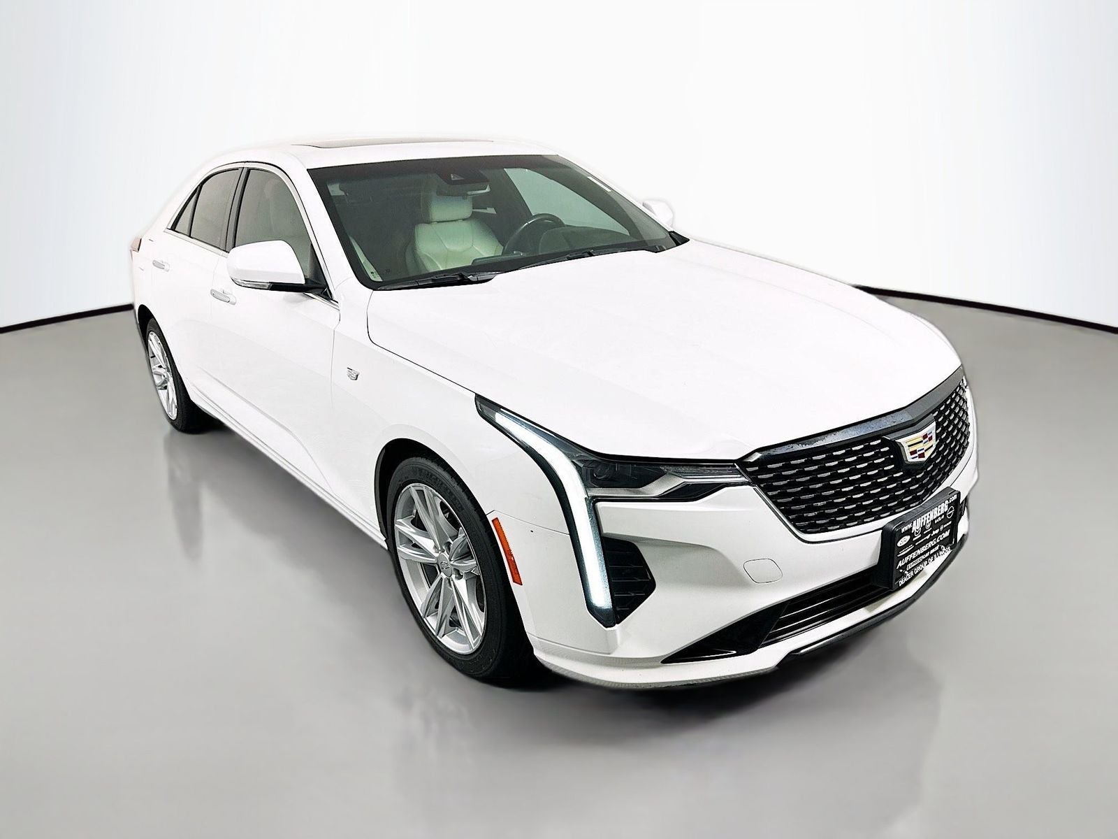 2022 Cadillac CT4 Luxury