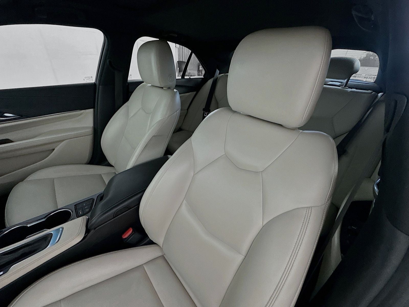 2022 Cadillac CT4 Luxury