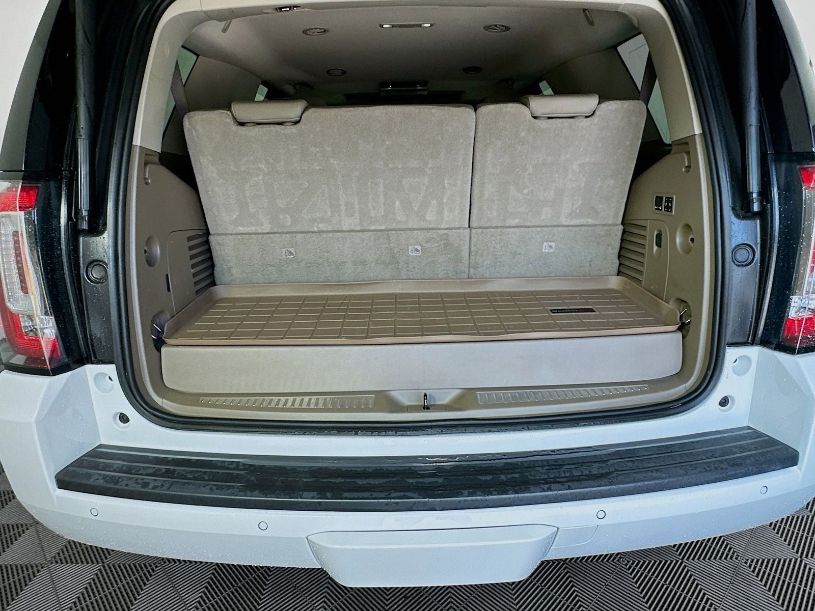 2020 GMC Yukon SLT